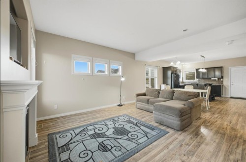 408-150 Vanier Drive, Red Deer, AB - Indoor