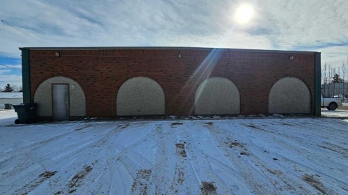 5301 50 Avenue, Castor, AB 