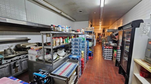 5301 50 Avenue, Castor, AB 