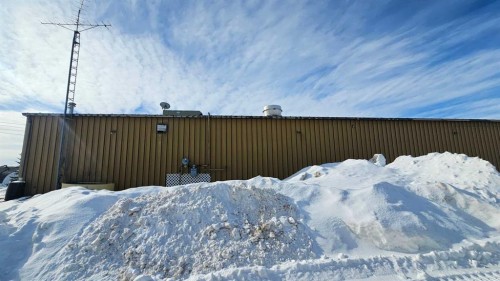 5301 50 Avenue, Castor, AB 