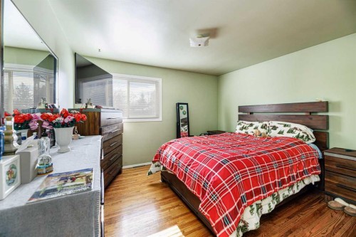 4216 37 Street, Red Deer, AB - Indoor Photo Showing Bedroom