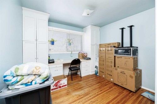 4216 37 Street, Red Deer, AB - Indoor Photo Showing Other Room