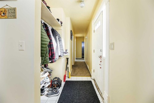 4216 37 Street, Red Deer, AB - Indoor Photo Showing Other Room