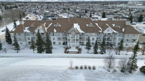 106-60 Jacobs Close, Red Deer, AB - Outdoor