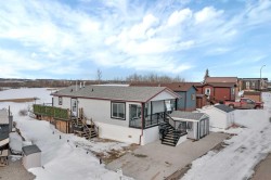 5015-25054 South Pine Lake Road  Rural Red Deer County, AB T0M 1R0