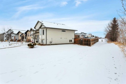 165 Kelloway Crescent, Red Deer, AB - Outdoor
