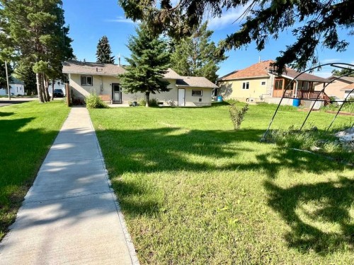 5316 55 Avenue, Viking, AB - Outdoor