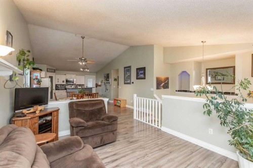 34 Iron Wolf Ridge, Lacombe, AB - Indoor Photo Showing Living Room
