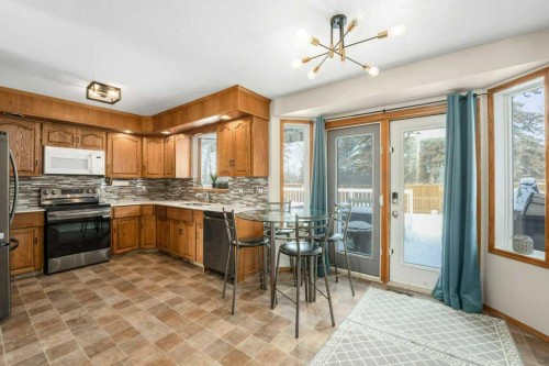 6418 55 Avenue, Ponoka, AB - Indoor