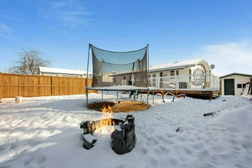 6418 55 Avenue, Ponoka, AB - Outdoor