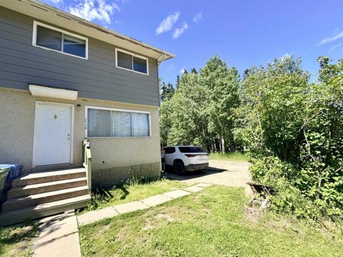 5126 56 Street  Rocky Mountain House, AB T4T 1L5