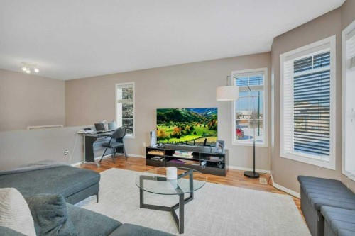 49-103 Addington Drive, Red Deer, AB - Indoor Photo Showing Living Room