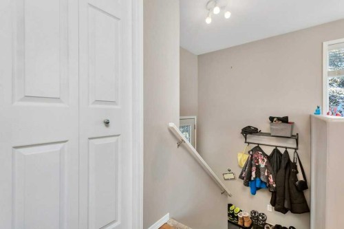 49-103 Addington Drive, Red Deer, AB - Indoor Photo Showing Other Room