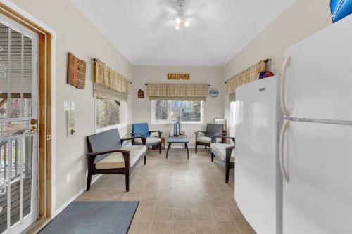 602 Partridge Drive, Pelican Point, AB - Indoor Photo Showing Other Room