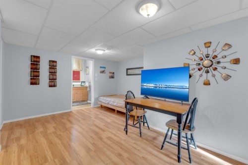 602 Partridge Drive, Pelican Point, AB - Indoor