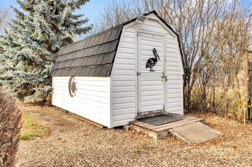 602 Partridge Drive, Pelican Point, AB - Outdoor