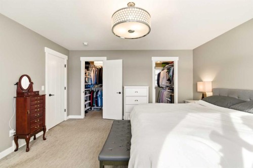 19 Vanveller Way, Sylvan Lake, AB - Indoor Photo Showing Bedroom