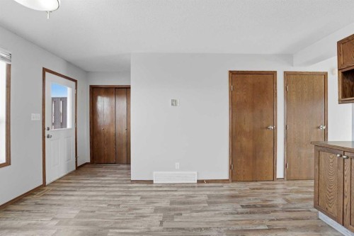 25 Winston Place, Blackfalds, AB - Indoor Photo Showing Other Room