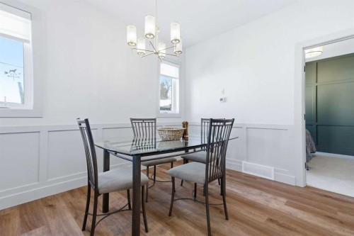 3-5324 49 Avenue, Lacombe, AB - Indoor Photo Showing Dining Room