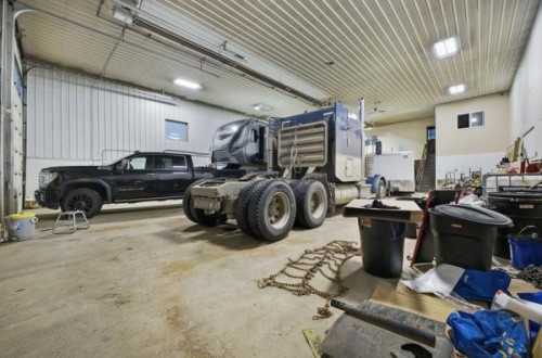 39325-A Range Road 273, Blackfalds, AB 