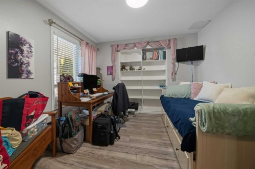 65 Asmundsen, Red Deer, AB - Indoor