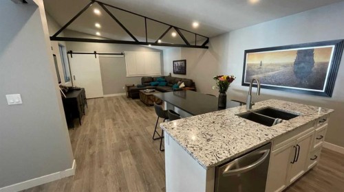 3-20A Sylvaire Close, Sylvan Lake, AB 