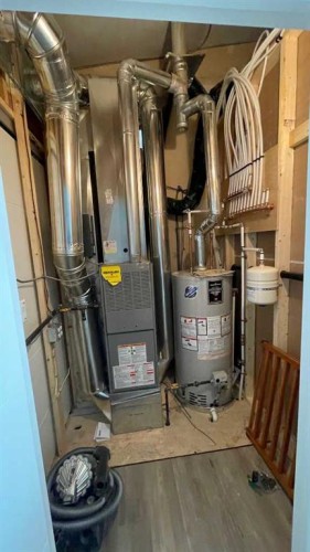 3-20A Sylvaire Close, Sylvan Lake, AB 