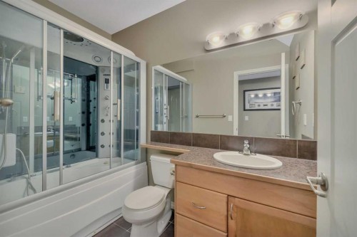 55 Carter Close, Red Deer, AB - Indoor Photo Showing Bathroom