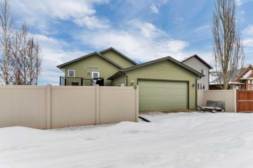 55 Carter Close, Red Deer, AB - Outdoor