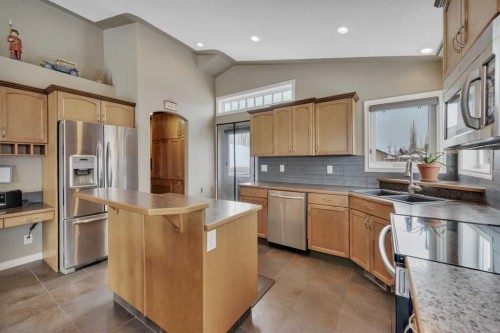 55 Carter Close, Red Deer, AB - Indoor Photo Showing Kitchen With Stainless Steel Kitchen With Double Sink
