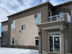 10036 99 Street  Peace River, AB T8S 1S3