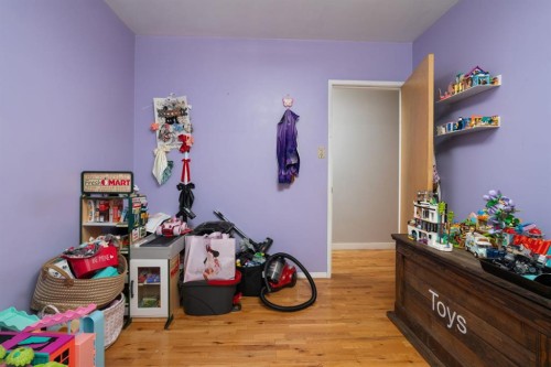 5402 52 Street, Bashaw, AB - Indoor