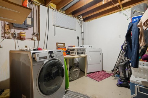 5402 52 Street, Bashaw, AB - Indoor Photo Showing Laundry Room