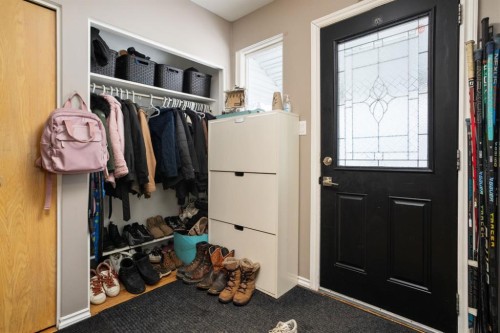 5402 52 Street, Bashaw, AB - Indoor