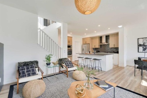 87 Creekstone Common Sw, Calgary, AB 