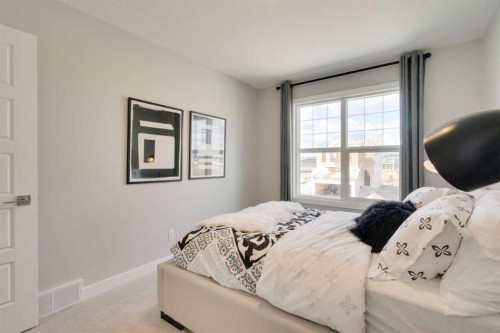 87 Creekstone Common Sw, Calgary, AB 