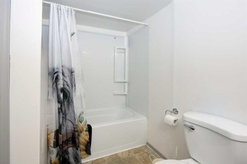 49 Overdown Drive, Red Deer, AB - Indoor Photo Showing Other Room