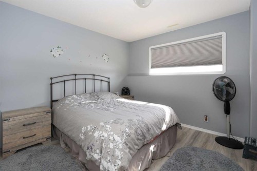16 Durand Crescent, Red Deer, AB - Indoor Photo Showing Bedroom