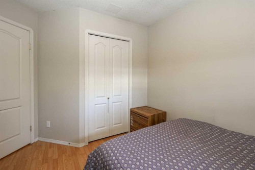 16 Durand Crescent, Red Deer, AB - Indoor Photo Showing Bedroom