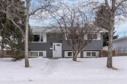 5419 51 Street  Camrose, AB T4V 3C5