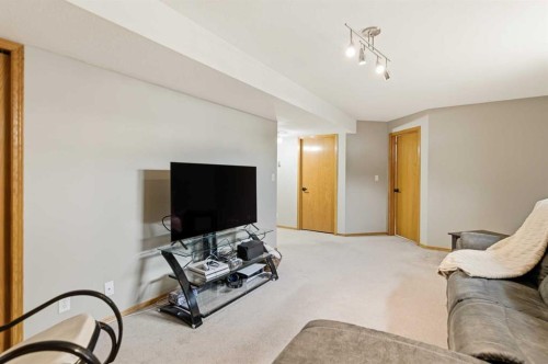 71 Kind Close, Red Deer, AB - Indoor