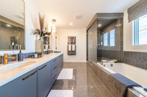 436 Bridgeport Glen, Chestermere, AB - Indoor Photo Showing Bathroom