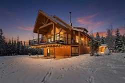 90 West Ferrier Boulevard  Rural Clearwater County, AB T4T 2A4