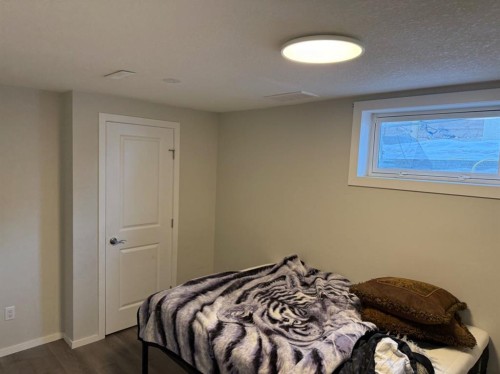 6320 Hewson Avenue, Red Deer, AB - Indoor Photo Showing Bedroom