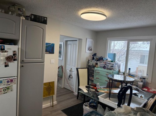 6320 Hewson Avenue, Red Deer, AB - Indoor