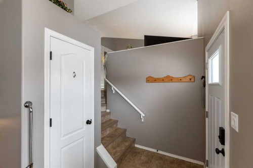 10 Hawthorne Way, Penhold, AB - Indoor Photo Showing Other Room