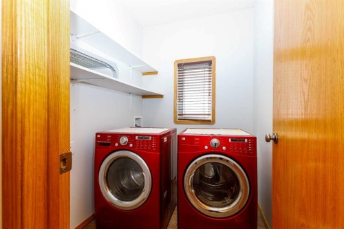 6010 Orr Drive, Red Deer, AB - Indoor Photo Showing Laundry Room