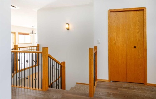 6010 Orr Drive, Red Deer, AB - Indoor Photo Showing Other Room
