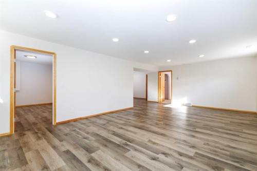 6010 Orr Drive, Red Deer, AB - Indoor Photo Showing Other Room