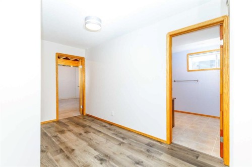 6010 Orr Drive, Red Deer, AB - Indoor Photo Showing Other Room